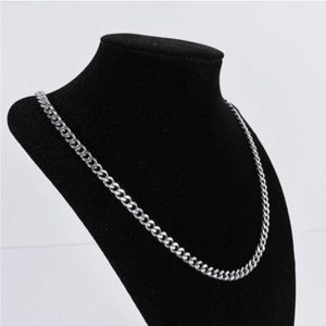 925 Italy Sterling Silver Cuban Curb Link 8mm Necklace 22 inches